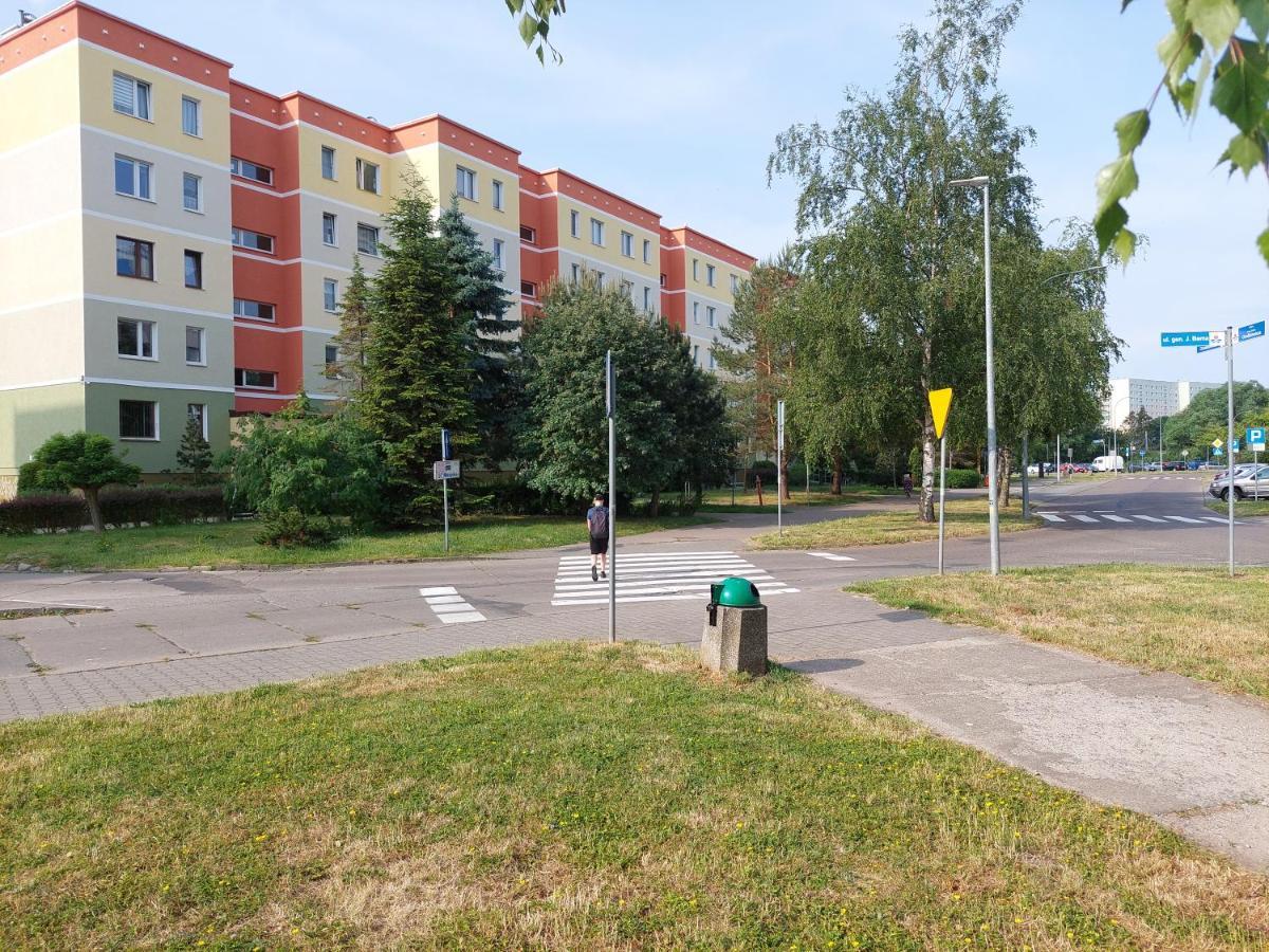 Kolobrzeg Apartament 2-Pokojowy Экстерьер фото